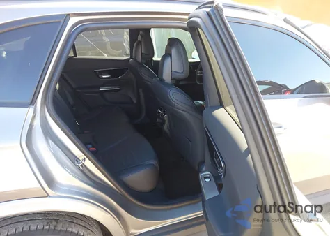 2024 Mercedes-Benz Glc 300 Suv from USA, damaged, VIN W1NKM4GB1RF176098